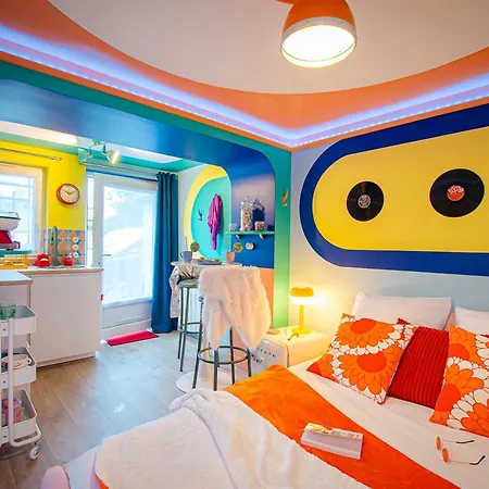 Retro Candy Lounge, Avec Terrasse Et Parking Apartment *