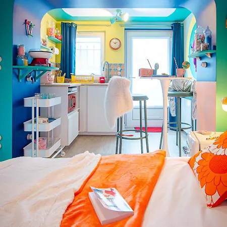 Retro Candy Lounge, Avec Terrasse Et Parking Apartment *