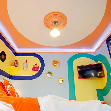 Apartament Retro Candy Lounge, Avec Terrasse Et Parking