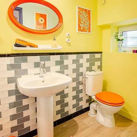 Apartment Retro Candy Lounge, Avec Terrasse Et Parking Ban-Saint-Martin