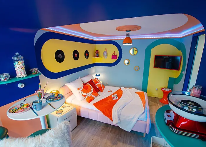 Retro Candy Lounge, Avec Terrasse Et Parking Ban-Saint-Martin