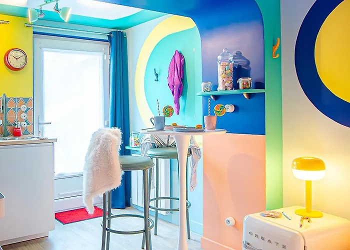 Retro Candy Lounge, Avec Terrasse Et Parking * Ban-Saint-Martin